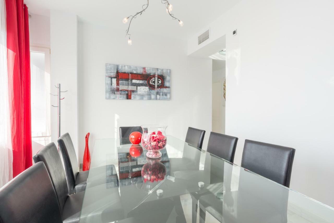 Luxury Duplex- 7 Minutes From The Beach Torremolinos Exterior photo