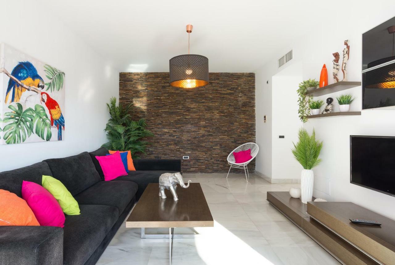 Luxury Duplex- 7 Minutes From The Beach Torremolinos Exterior photo